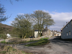 Picture of western approach to Great Hucklow
