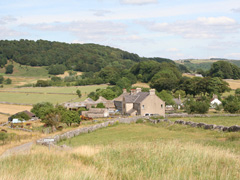Picture of Windmill village, looking towards Hucklow Edge